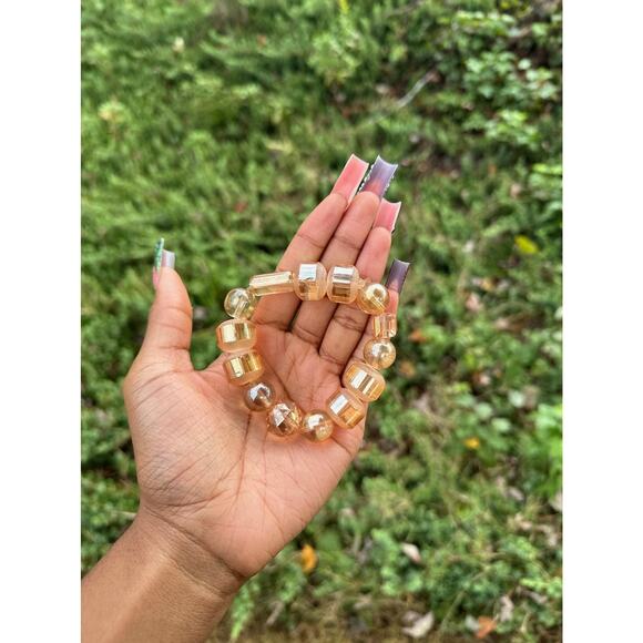 Beautiful random assortment of Handmade African bracelets- Glass, clay, charcoal - Picture 5 of 6